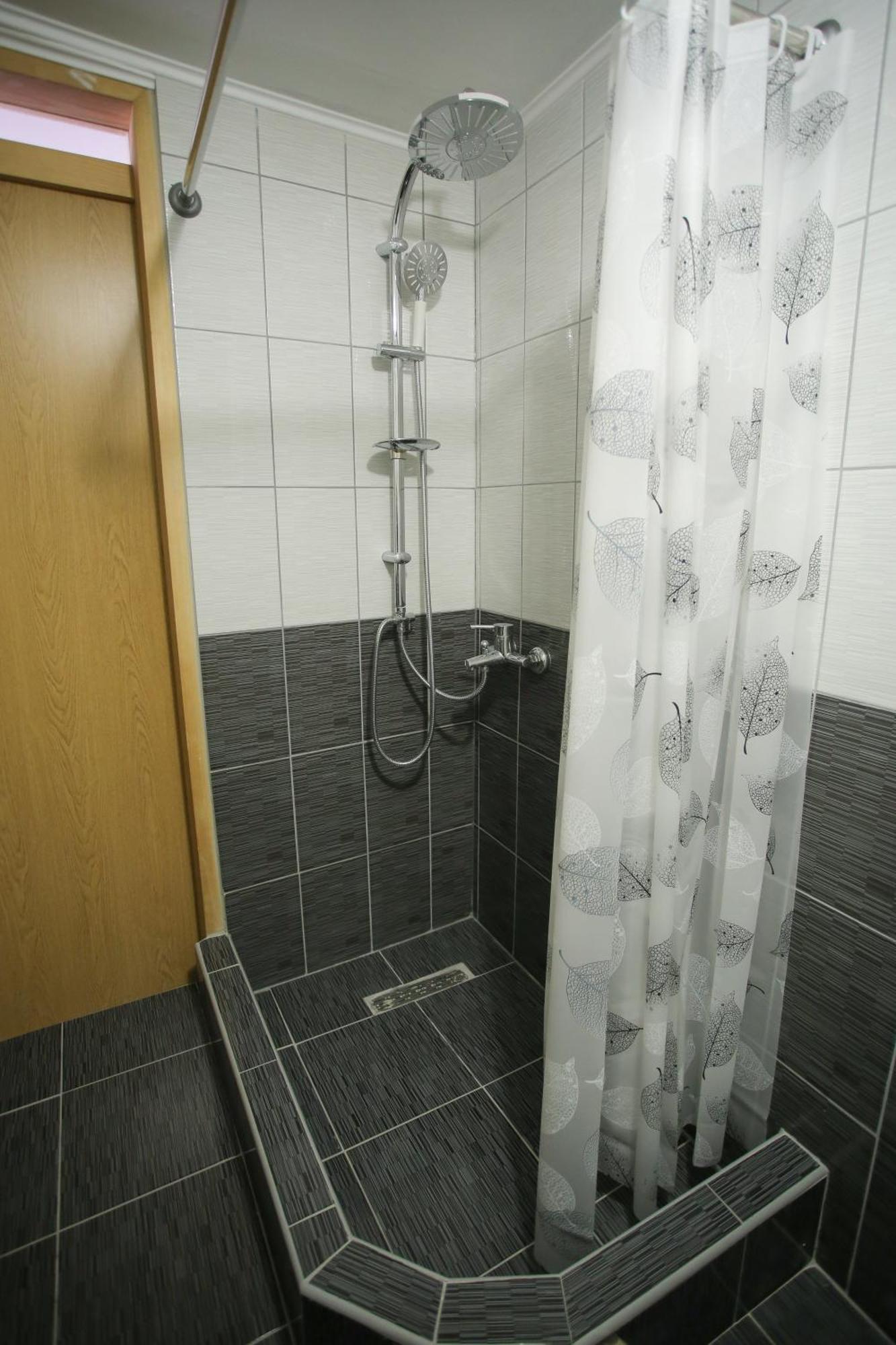 Guesthouse Adi Mostar Eksteriør billede